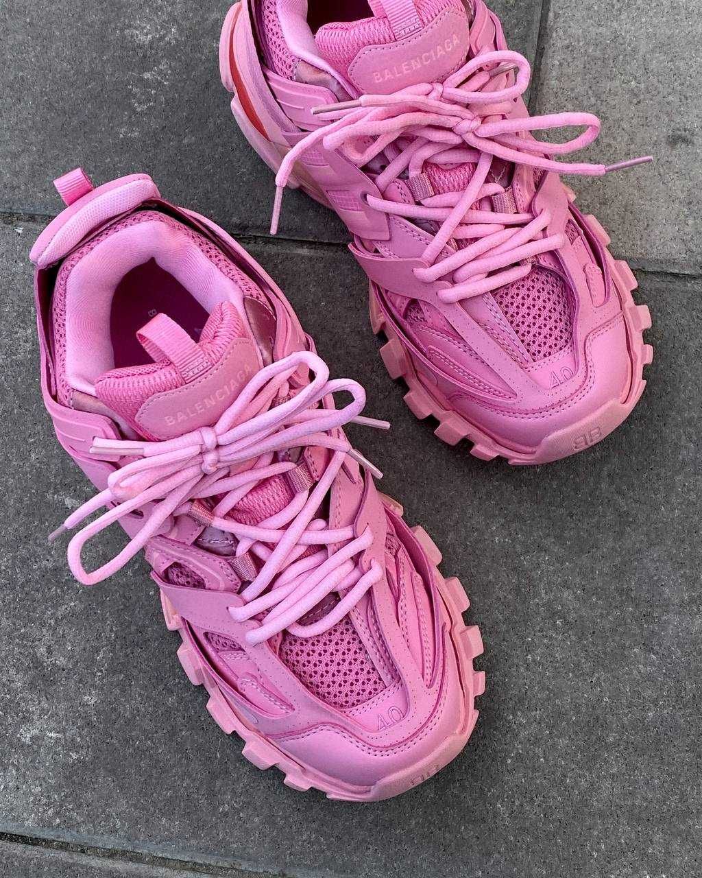 Жіночі кросівки Balenciaga Track 3.0 рожевий  BL035 ТОП КРОСИ