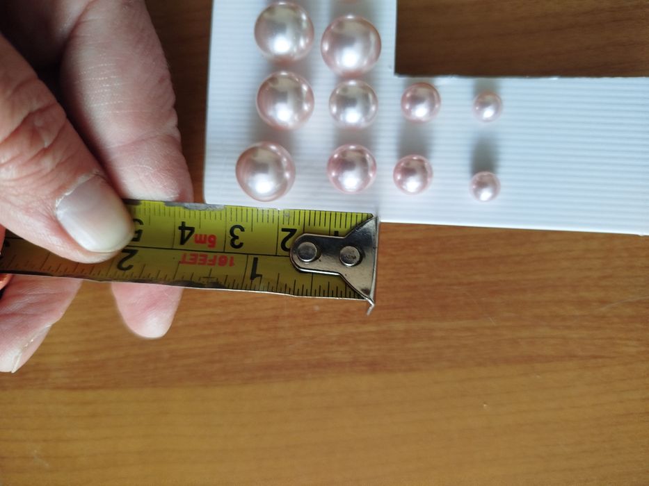 6 par nowych kolczyków perełek w kolorze bladego różu