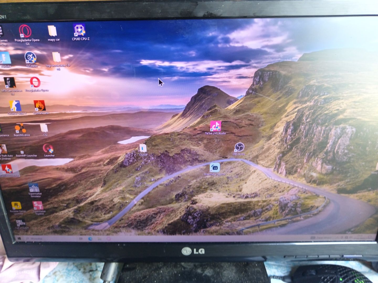 Komputer Do Gier i5 12gb ram