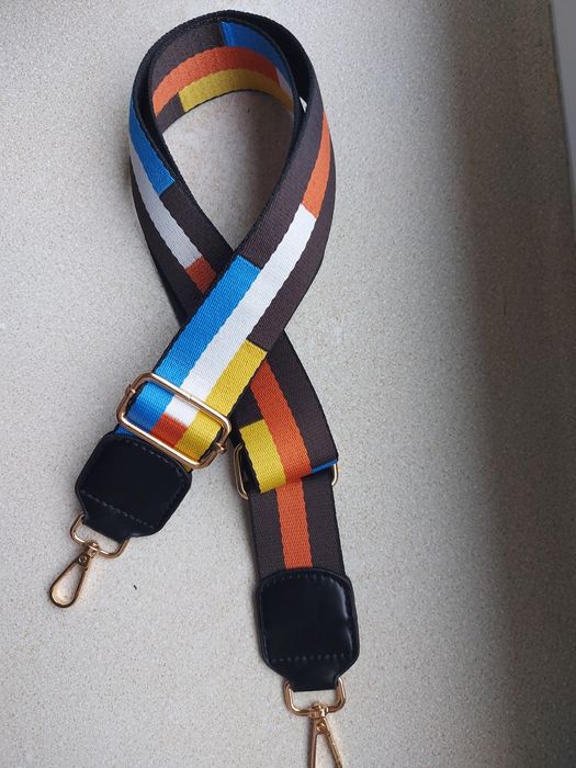 Kolorowy materiałowy pasek z możliwością regulacji do torebki