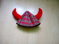 czapka karnawałowa wikinga z rogami