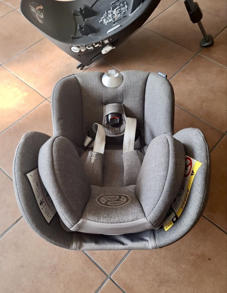 Sirona Z2 plus + base isofix
