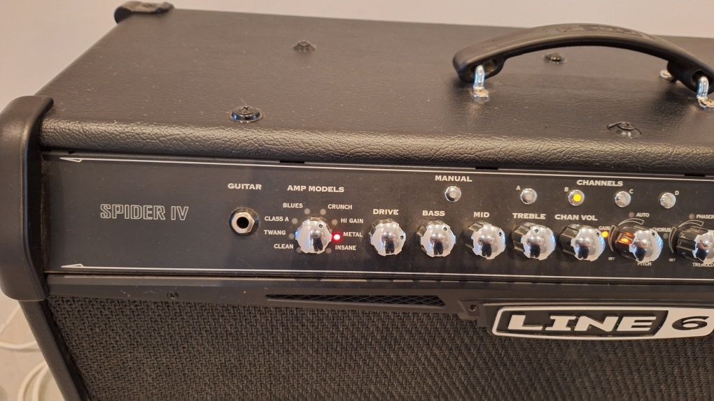 Line 6 Spider IV 150W