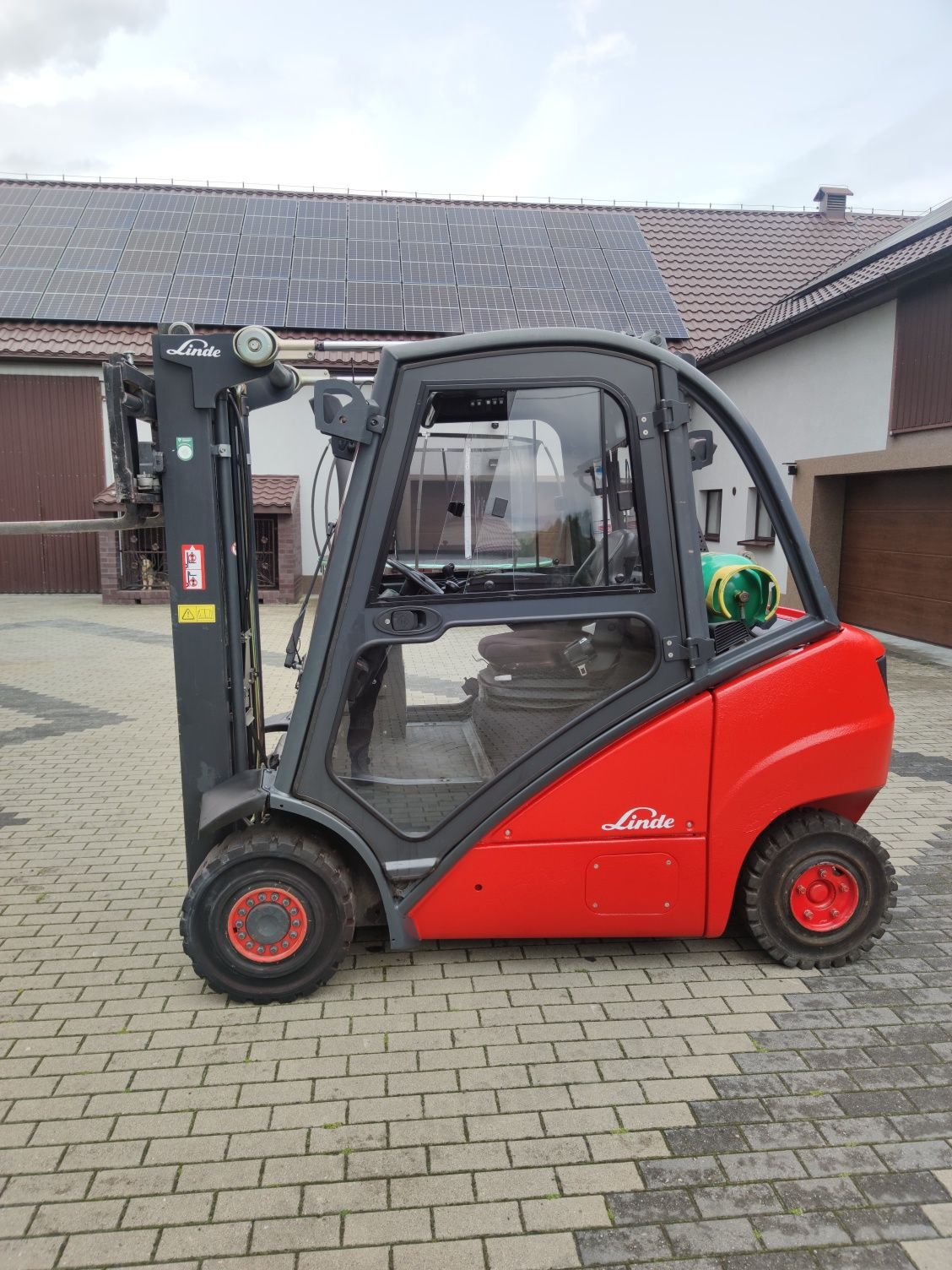 Wózek widłowy Linde H20 niski z kabiną z UDT
