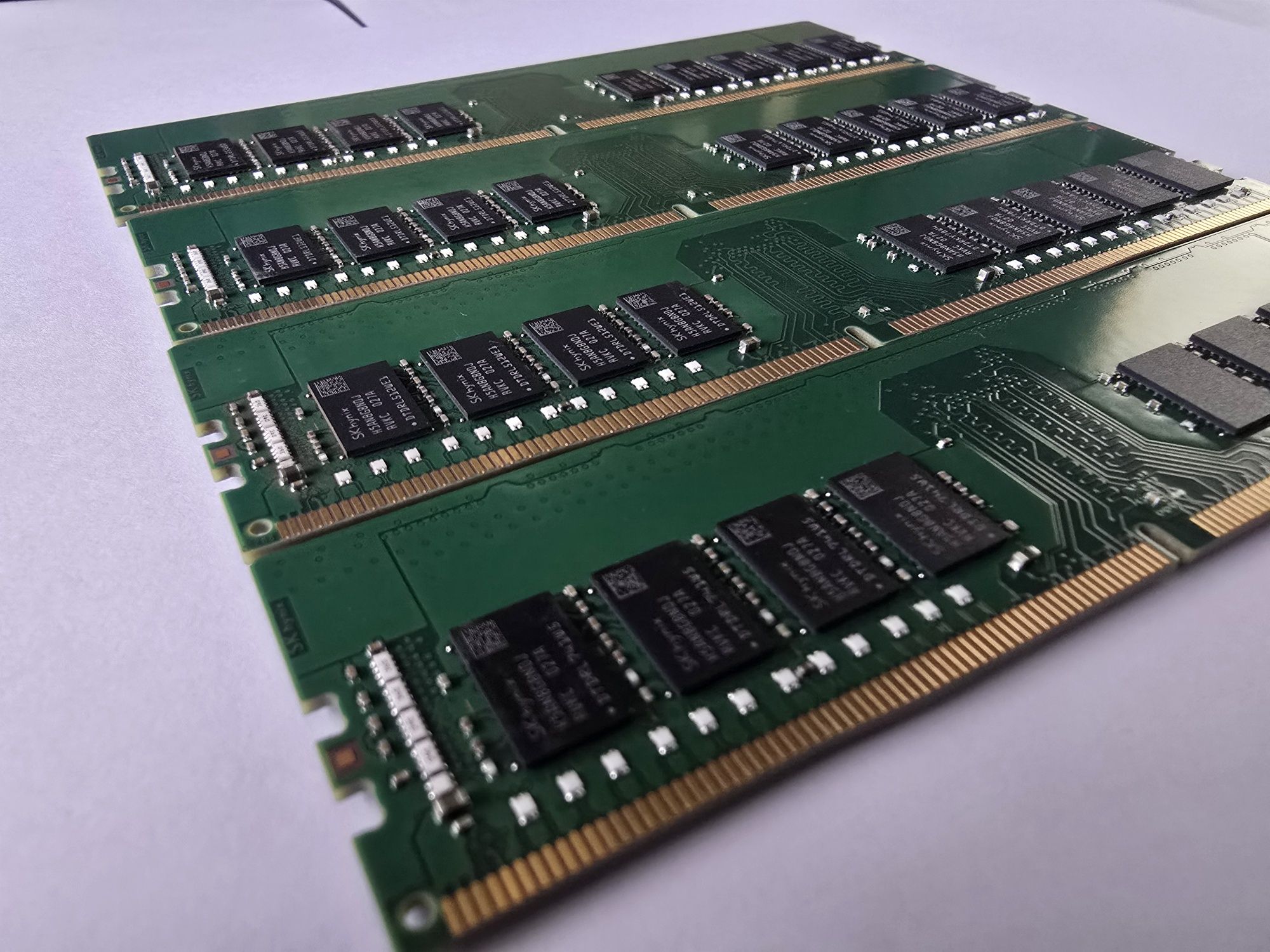 Оперативная память SK Hynix 16Gb DDR4-2666 PC4-21300