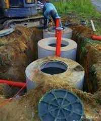 каналізації копання септиків вигрібна яма бетонні круги кільця