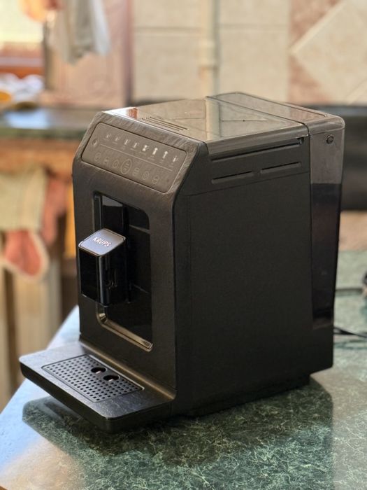 Продам кофемашину