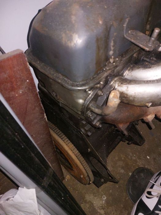 Двигун до ВАЗ 2103