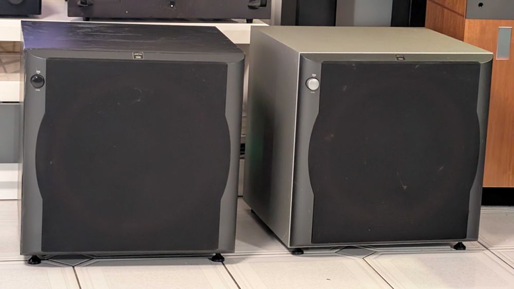 Jamo D 6 SUB subwoofer 400W