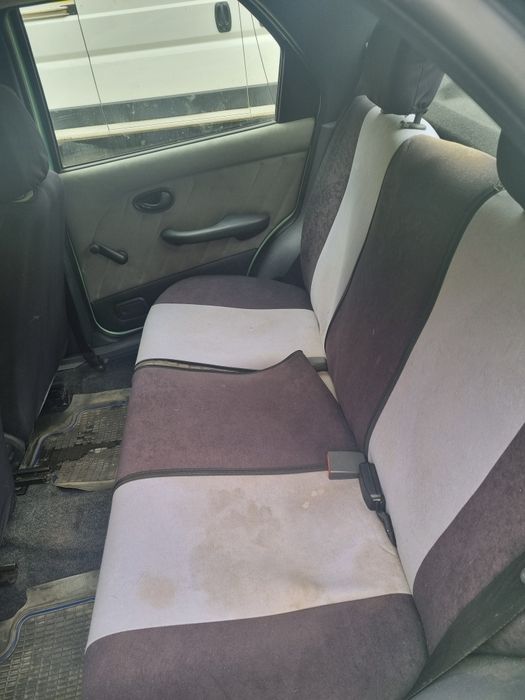 Fiat albea samochod