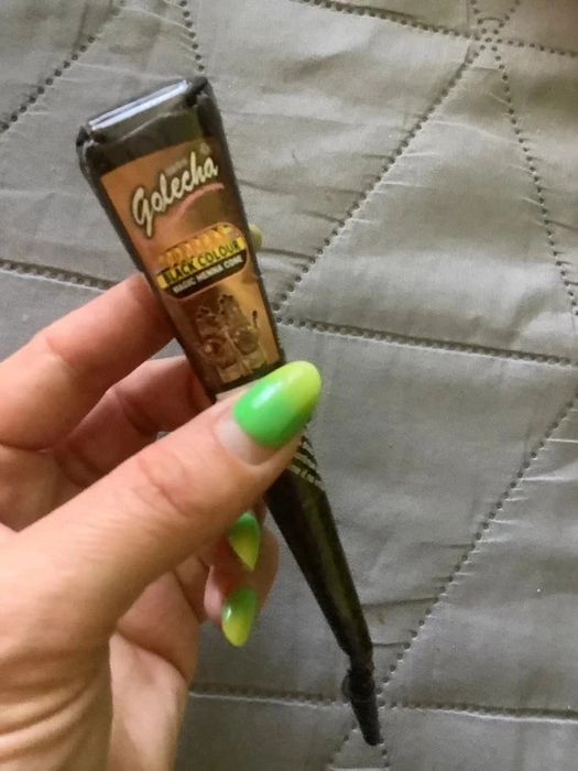 Czarna henna w tubce