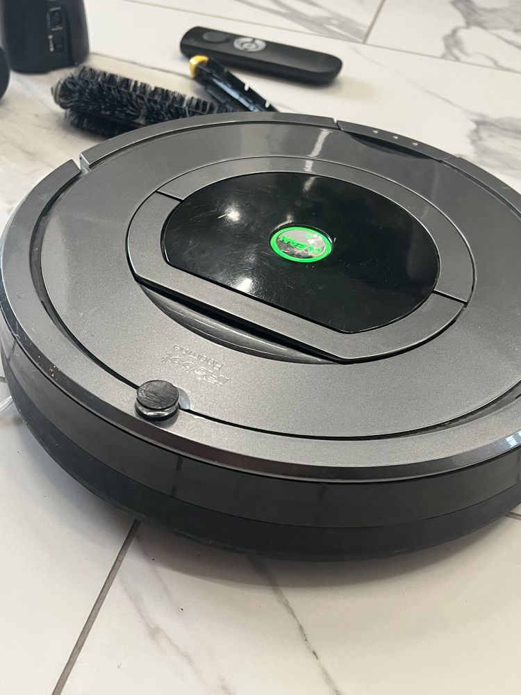 iRobot Roomba 780