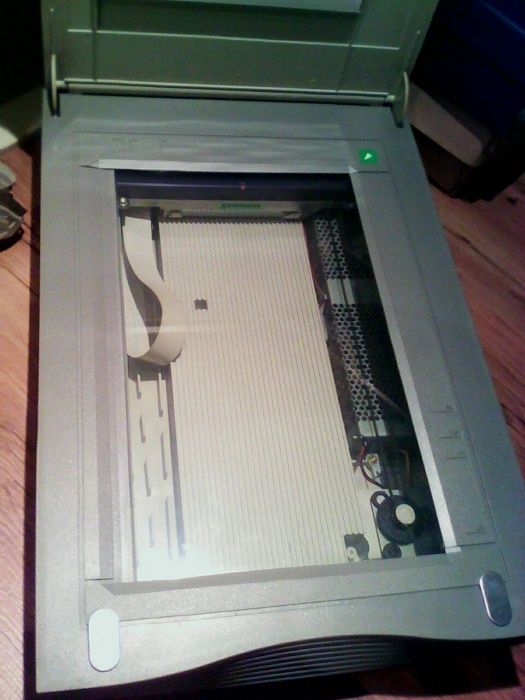 Продам сканер ScanJet 6100C