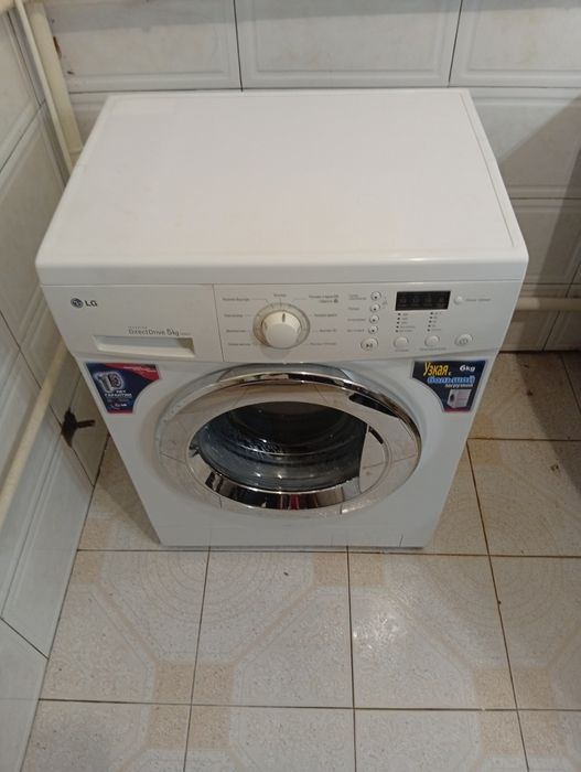 Пральна / стиральная машинка LG 5кг прямой привод.