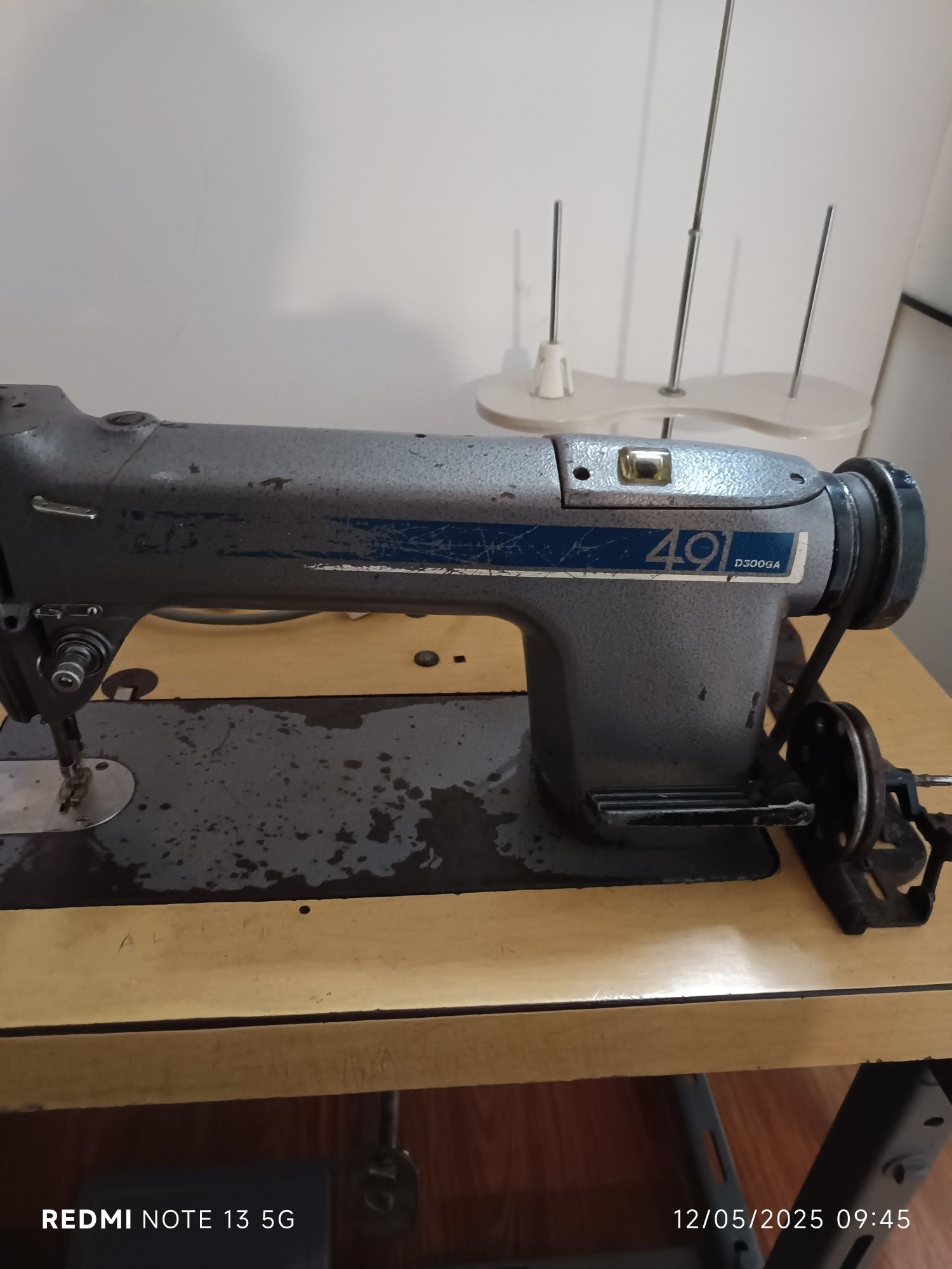 Máquina de costura Singer