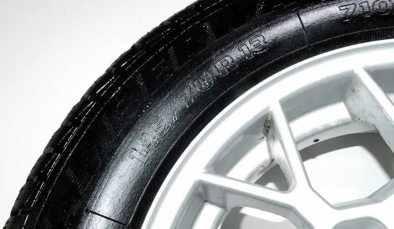 Alufelgi koła Aixam kpl 4szt 4x114,3 opony wielosezonowe 145/70 r13