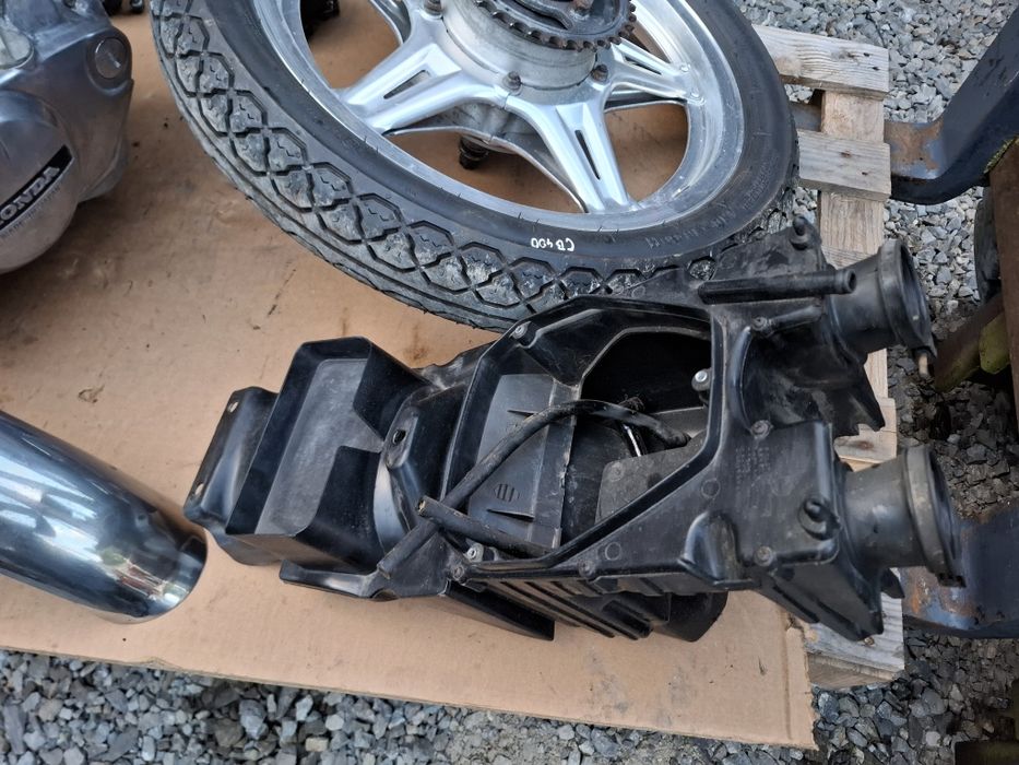 Honda cb 400 silnik części  felgi gazniki