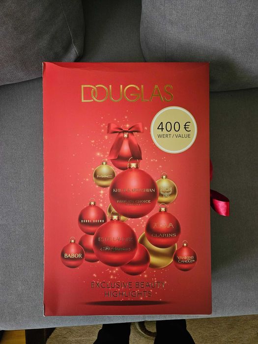 Douglas ExclusiveBeauty Highlights Zestaw Kalendarzowy Adwentowy 400 €
