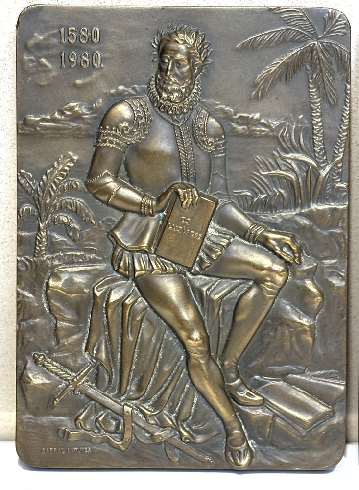 Antigas medalhas comemorativas em bronze Camões 1580 até 1980
