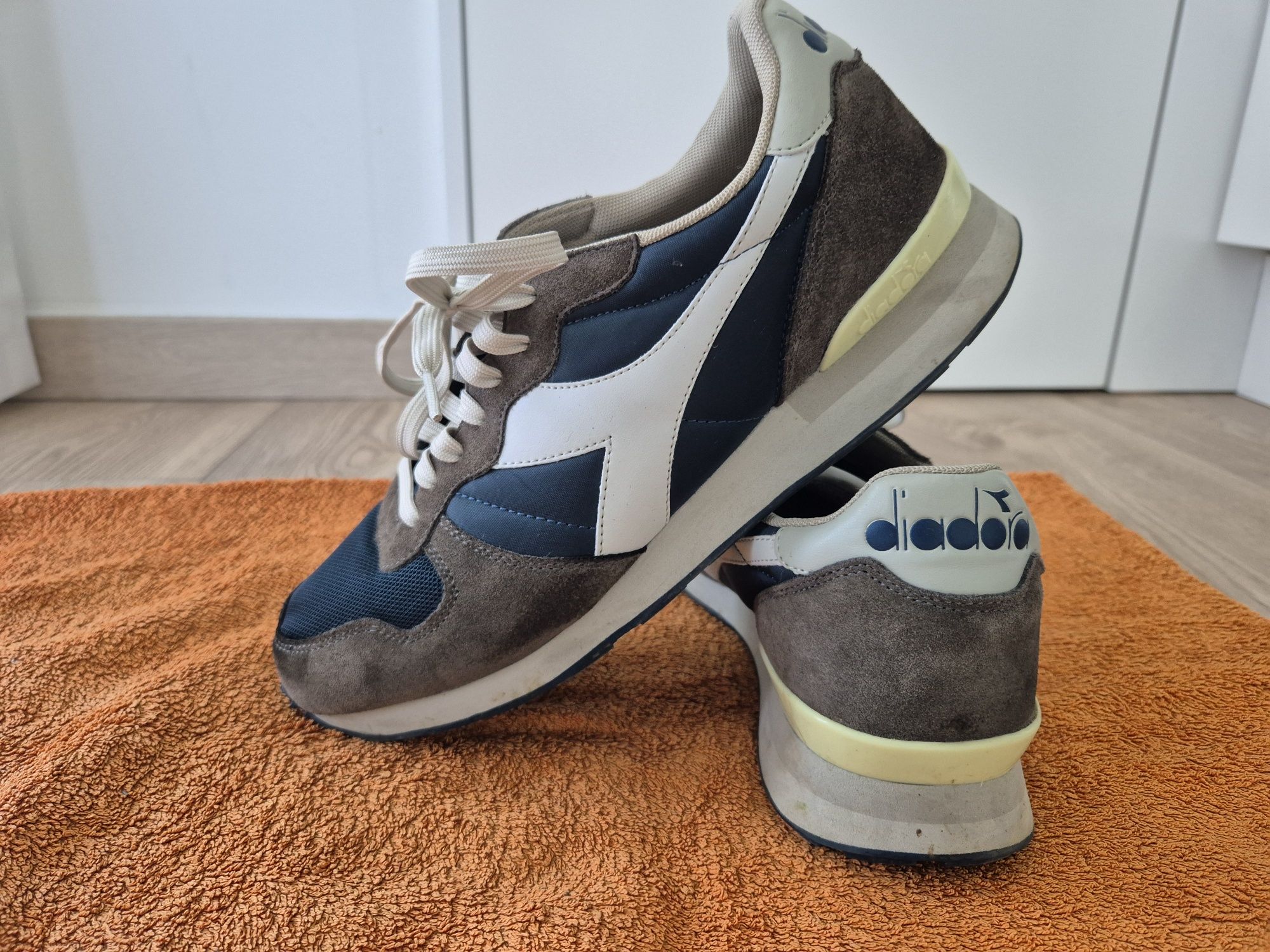 Ténis Diadora cinza e azul