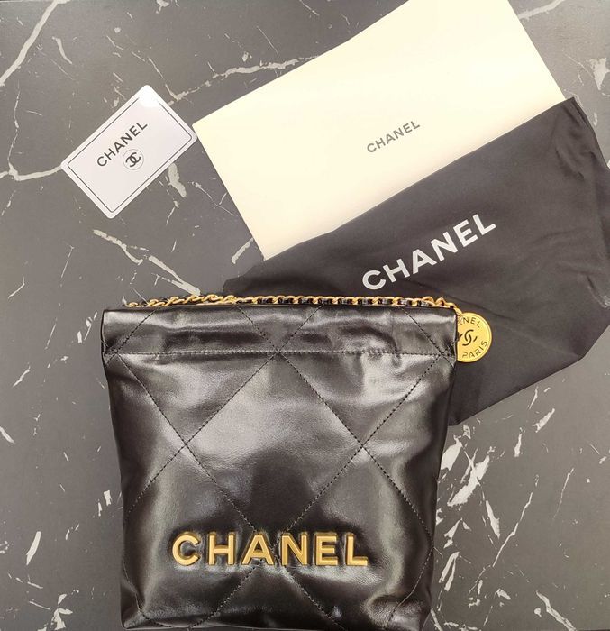 Сумка 22 Mini Handbag Black