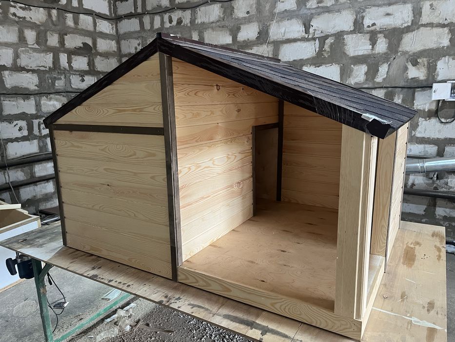 Собача будка утеплена, буда для собаки