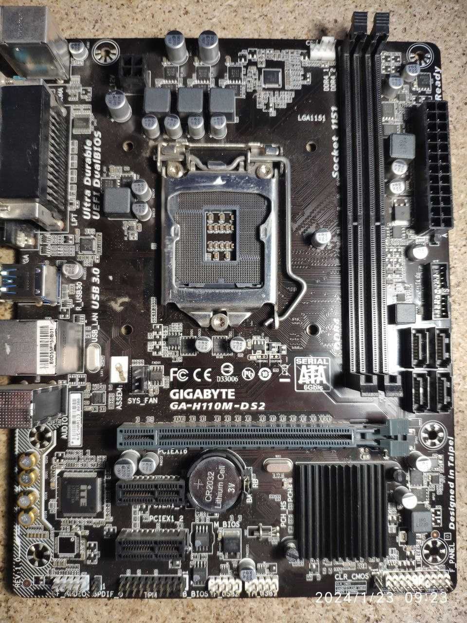 Материнська плата Gigabyte GA-H110M-DS2