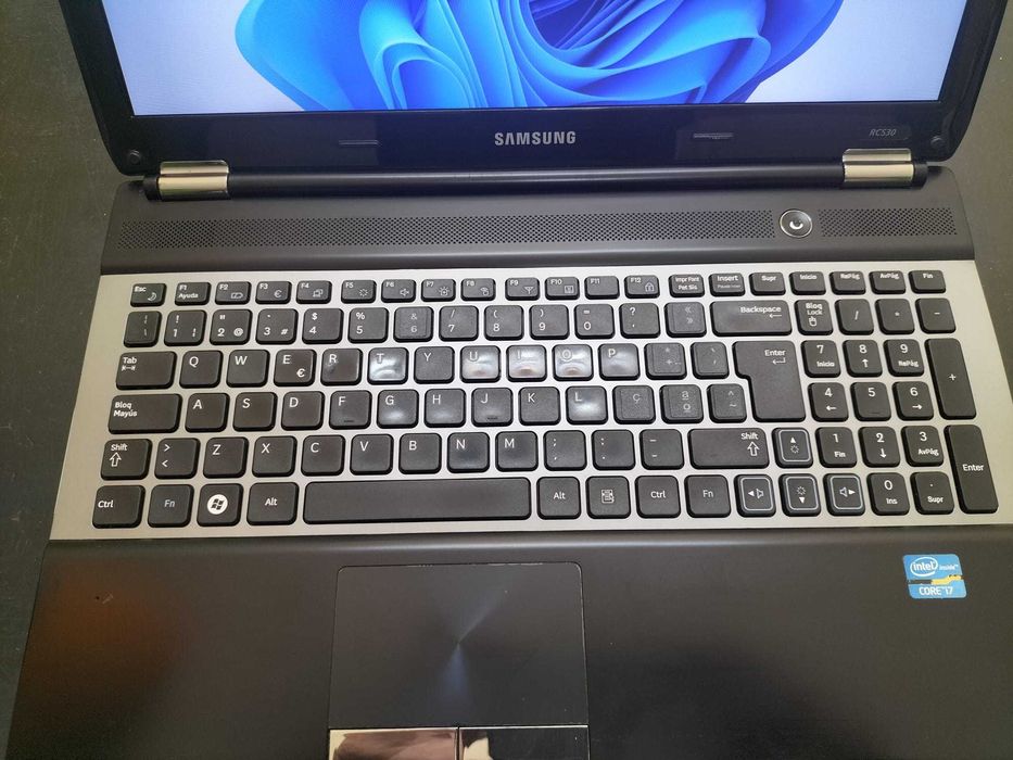 Samsung RC RC530-S04 Intel® Core™ i7 i7-2670QM - Windows 11