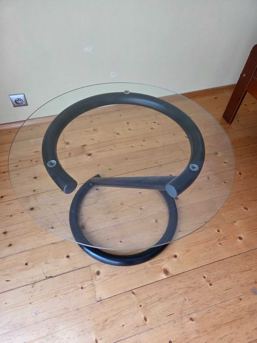 Stolik kawowy okrągły w stylu Paula Tuttle Anaconda