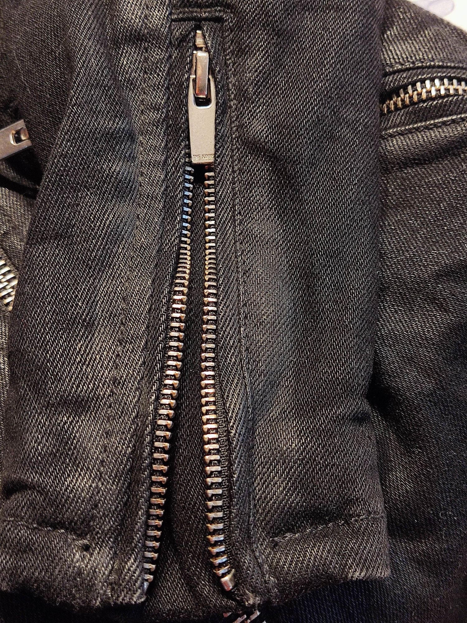 Kultowa ramoneska The Kooples jeans