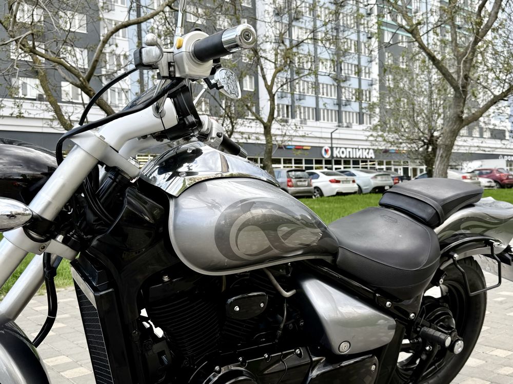 Очень красивый мот Suzuki Boulevard