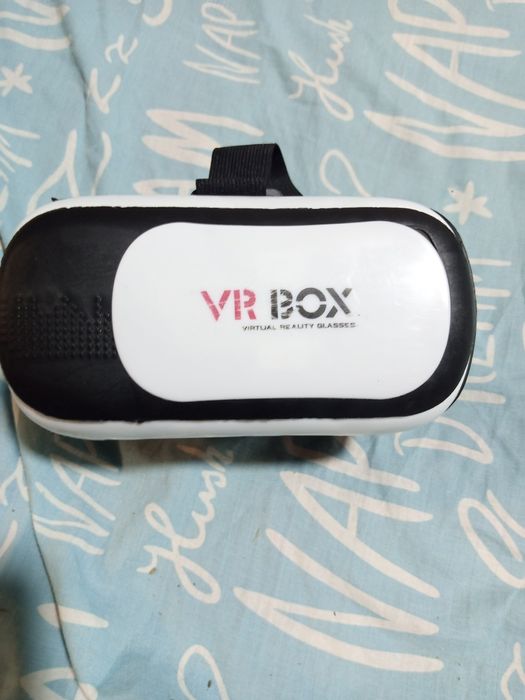 Виар очки обичниий