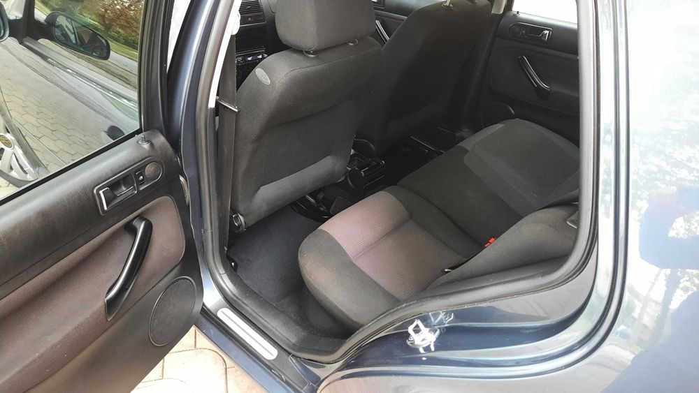 Volkswagen Golf 2001 р