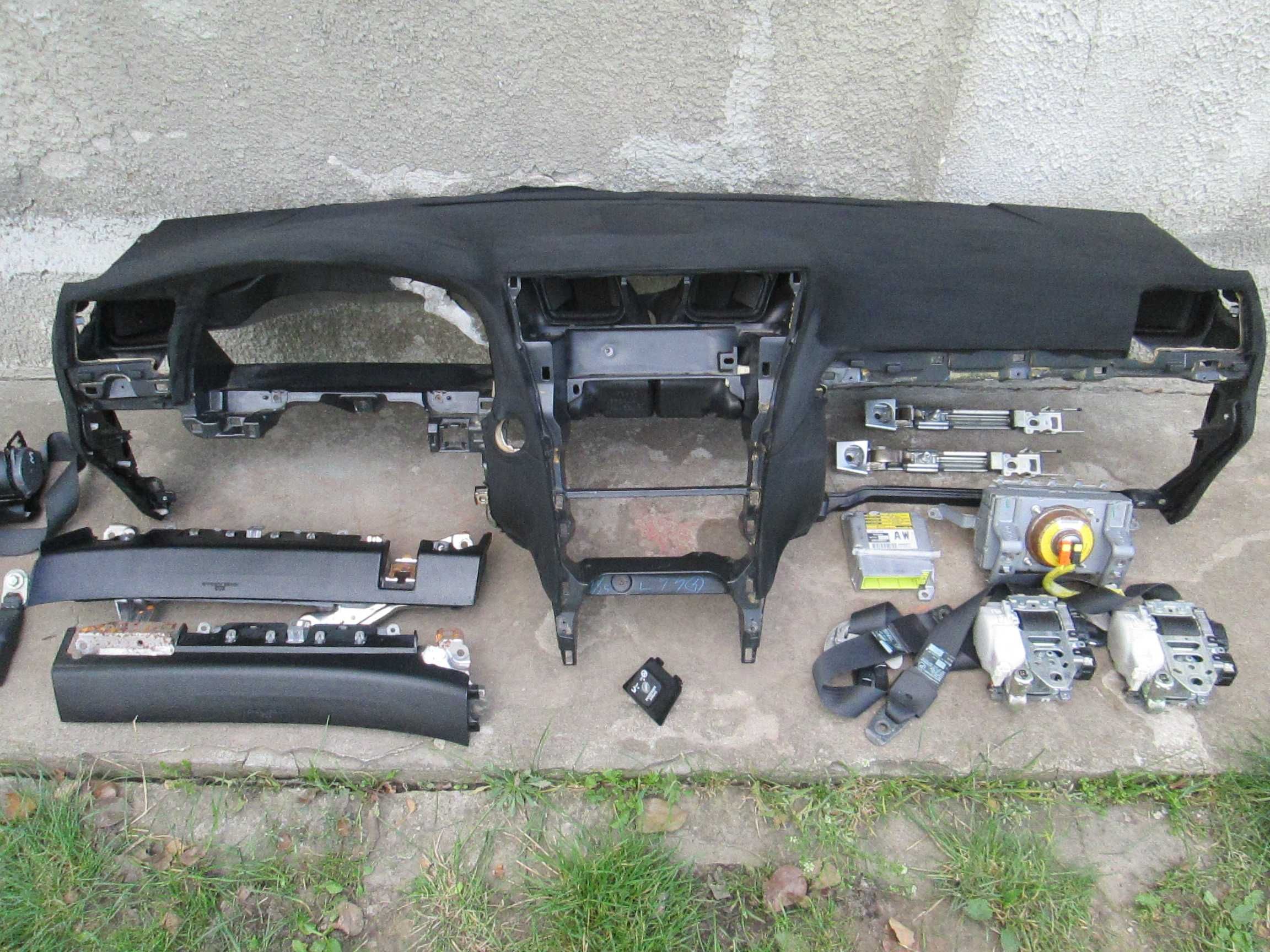 Lexus LS 460 Торпедо подушка Ремни безопасности Airbag Панель салона