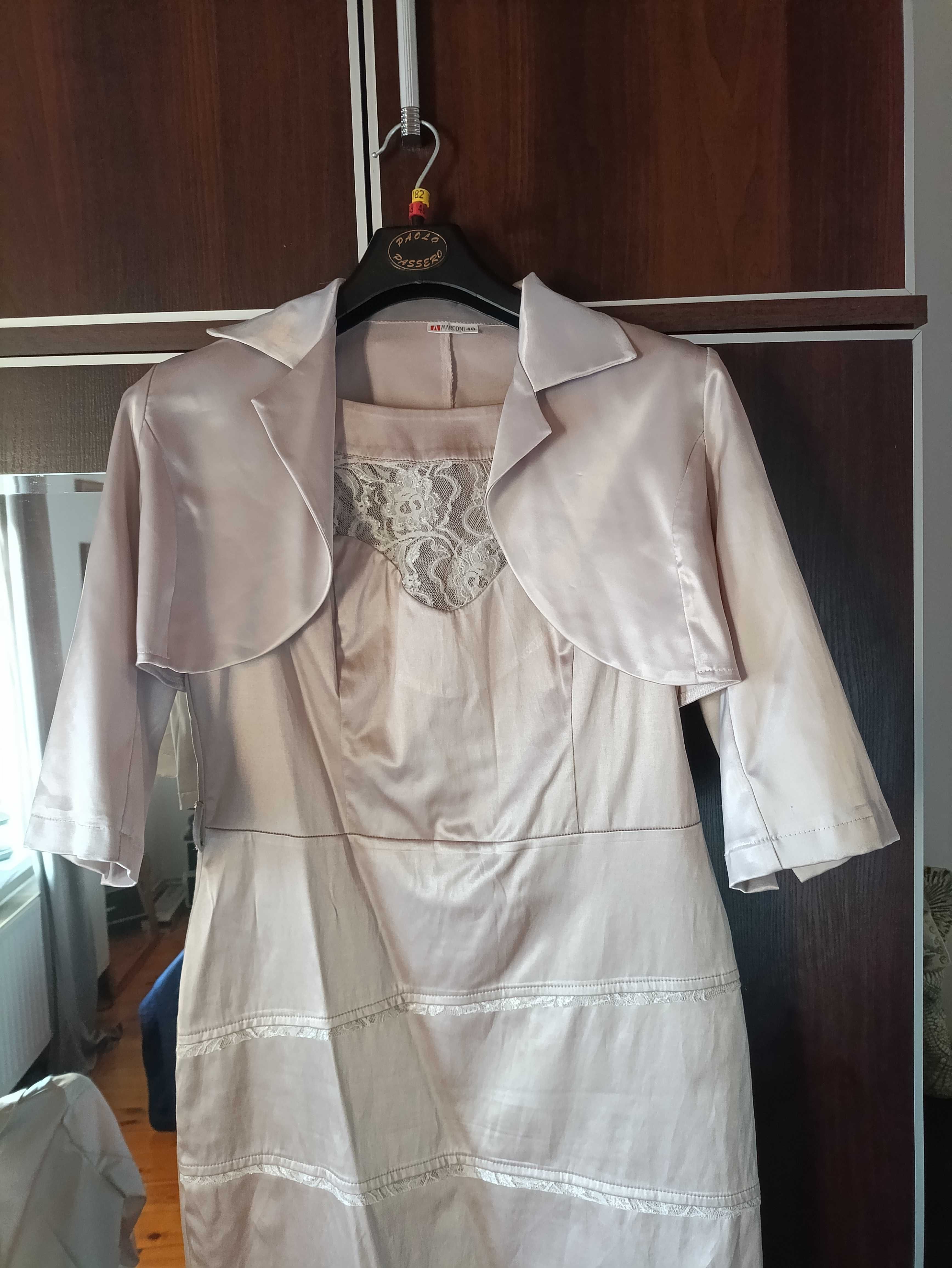 Elegancka sukienka damska  z koronką i bolerkiem