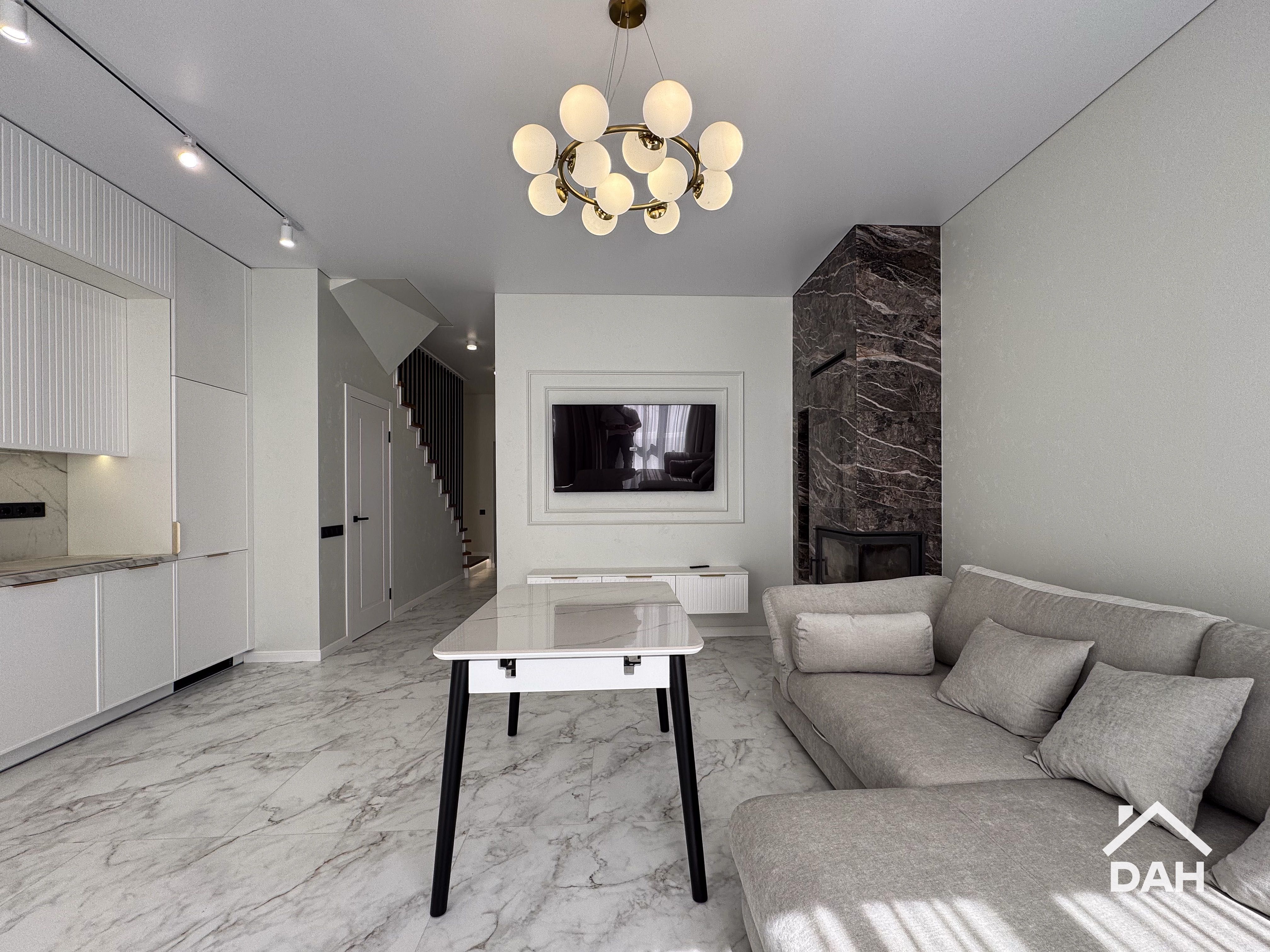 Дуплекс 118 м² з ремонтом та меблями, газ, камін, Петр. Боршагівка