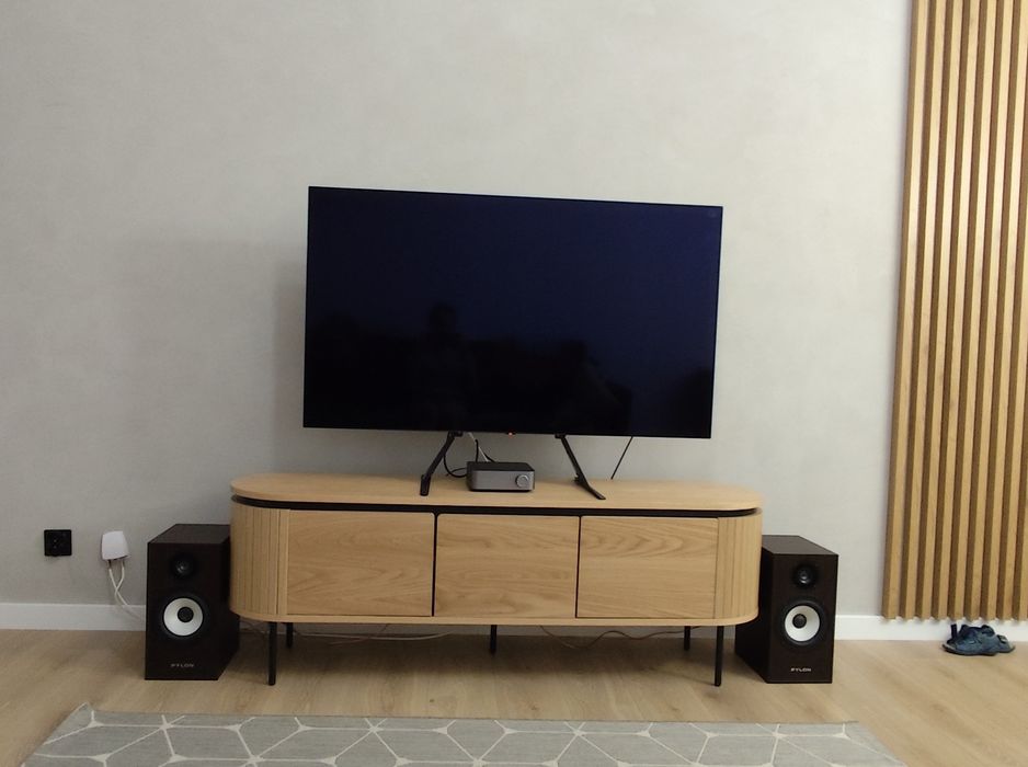 Szafka RTV dąb nowa