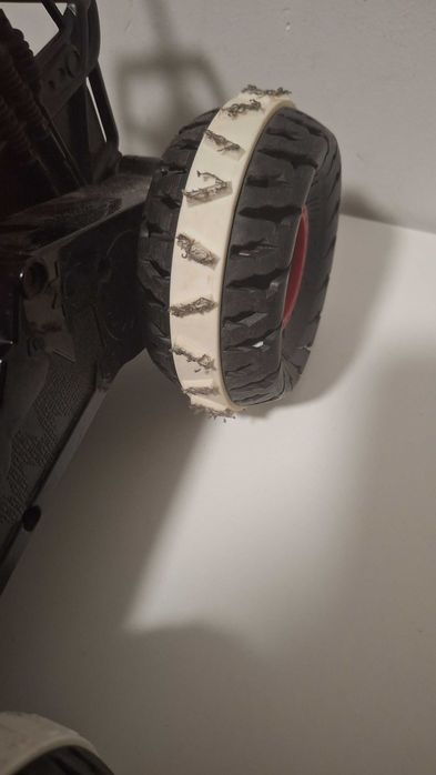 Monster Truck Hot Wheels Tiger Shark zdalnie sterowany