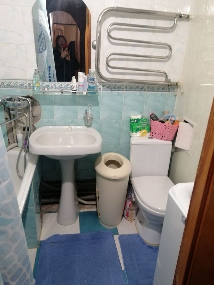 Продам 2 конатную квартиру ул Калиновая пр Слобожанский Образцова
