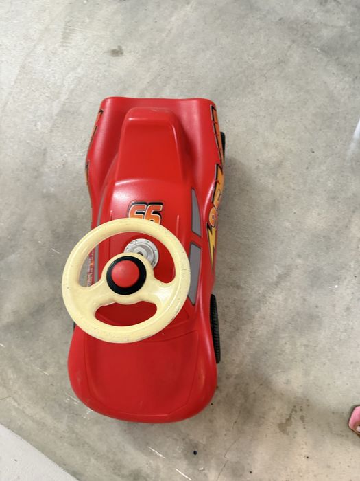 Carro para criança brincar do McQueen