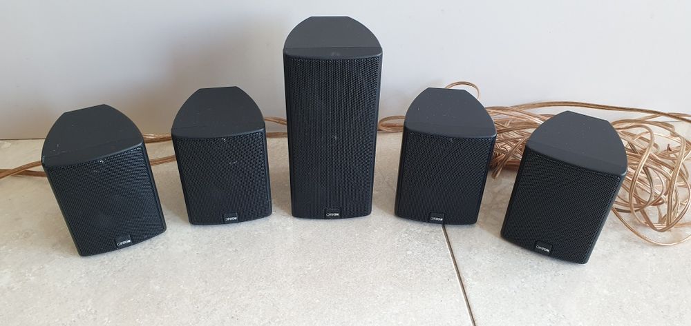 Kolumny Canton z serii AX KOMPLET