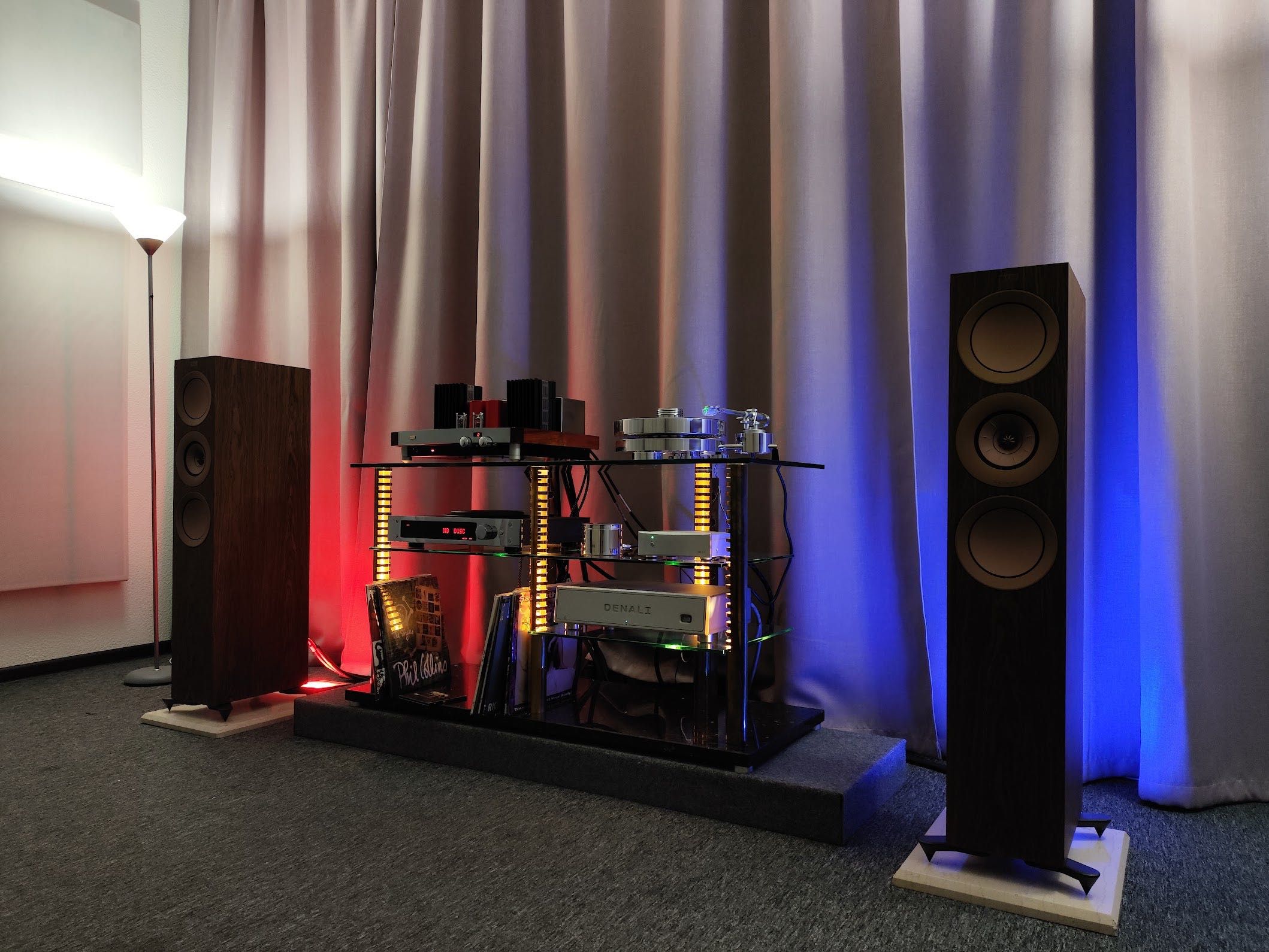 Акустическая система KEF R7