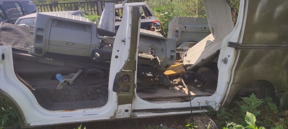 Запчасти рено трафик