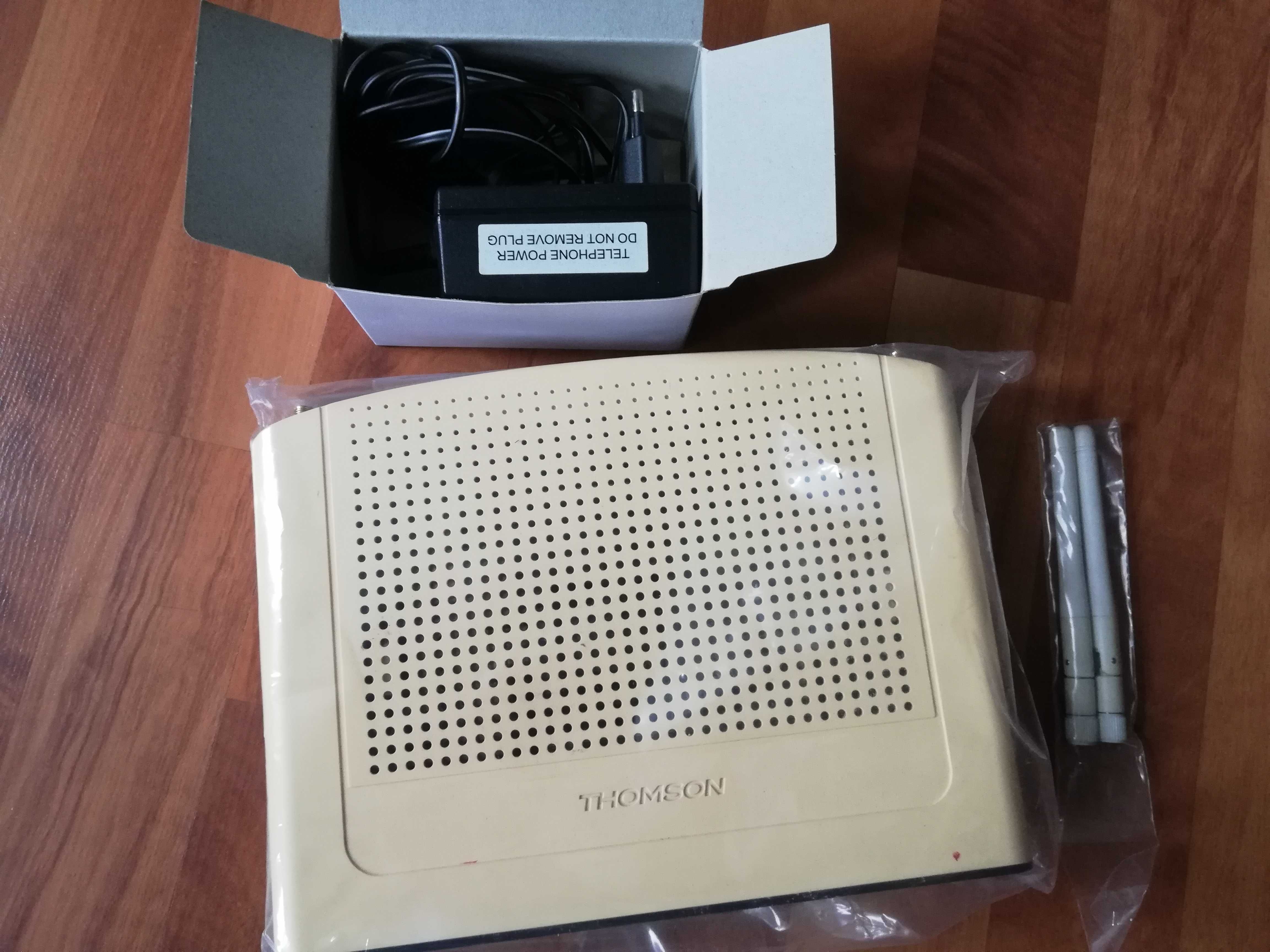 modem Thomson TWG870UG