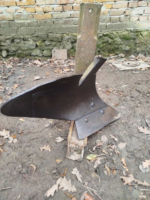 Корпус плуга в зборі