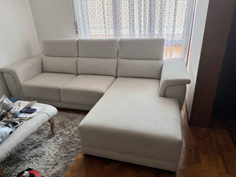 Sofá de 3 plazas con salón
