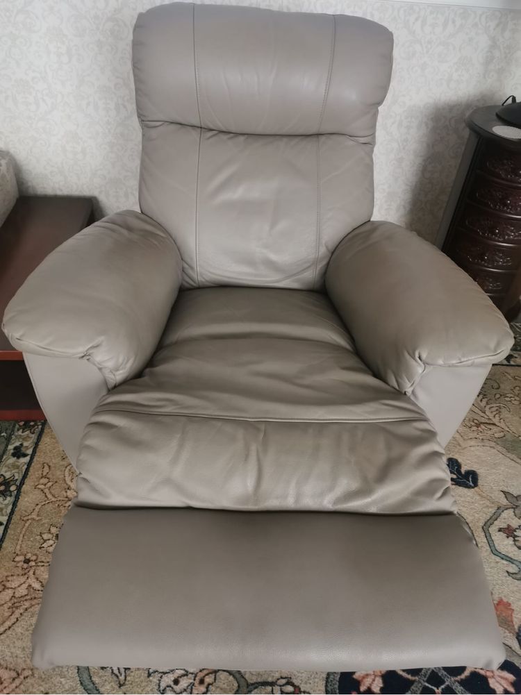 Fotel skórzany NUGAT z funkcją relax