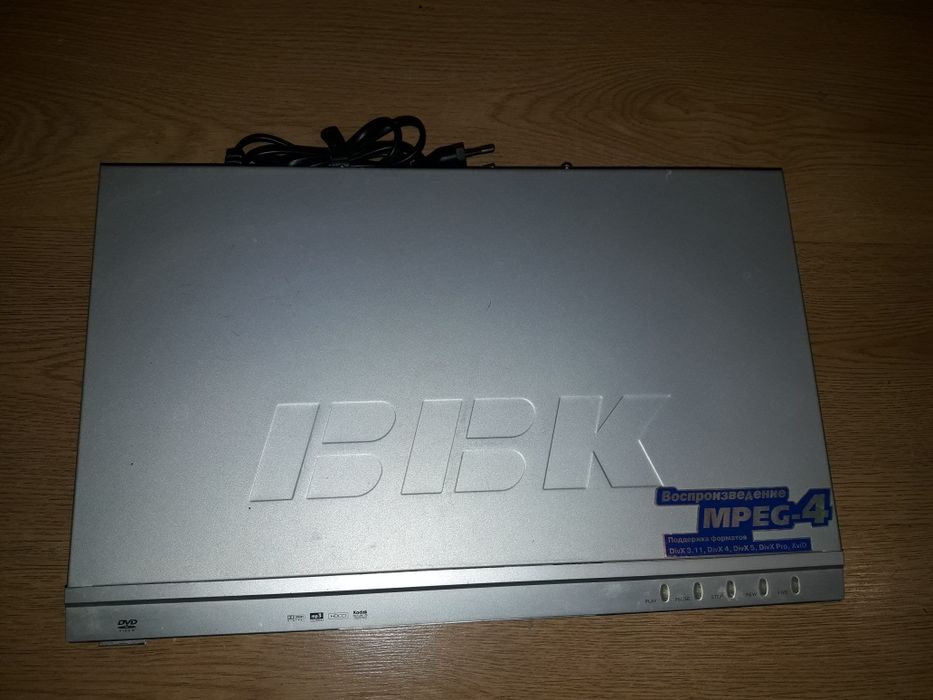 DVD плеер  " BBK " проигрыватель