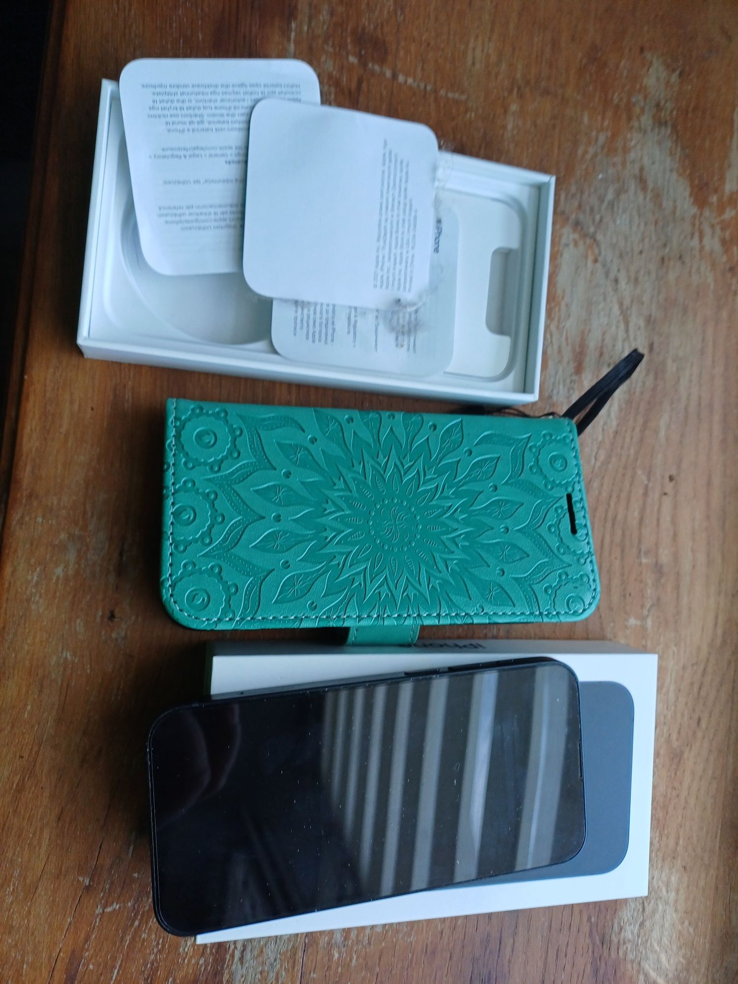 Sprzedam iphone 13 mini