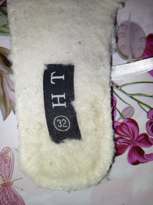 Зимові черевики для дівчинки 32р 20см по стільці